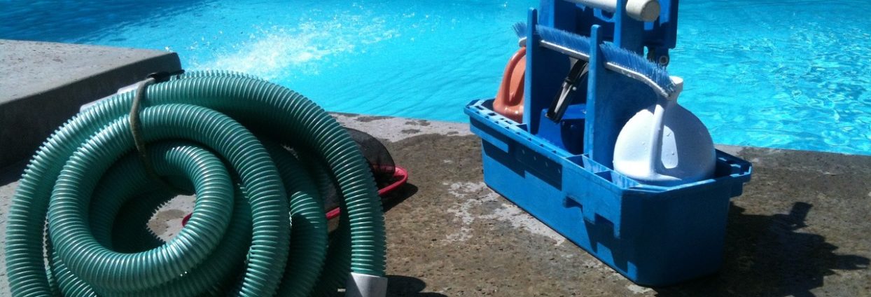 pool cleaning, machine, vacuum